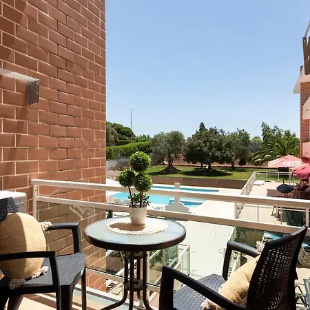 Διαμέρισμα Spacious 3 Bedroom In Alvor