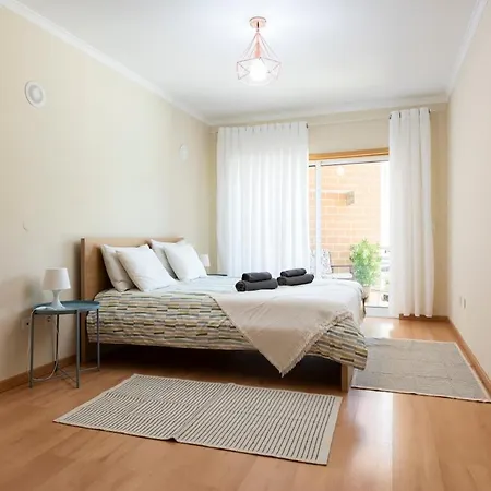Διαμέρισμα Spacious 3 Bedroom In Alvor