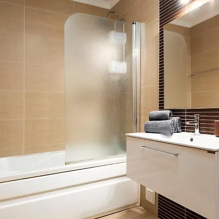 Spacious 3 Bedroom In
